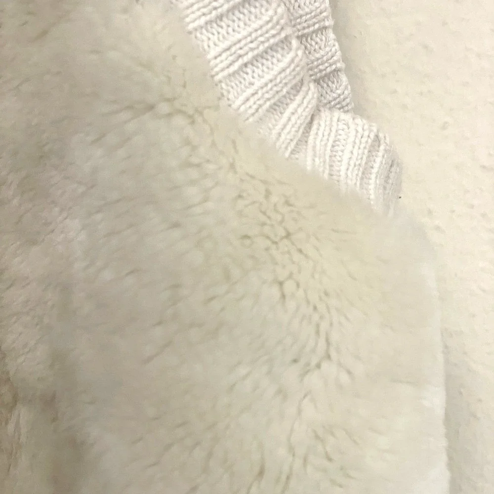 DKNY Jeans Women Cream Faux Fur Ribbed Knit‎ Full Zip Sweater Vest Size M